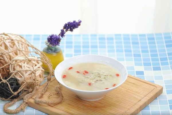 胃烧心是怎么回事 胃烧心如何护理